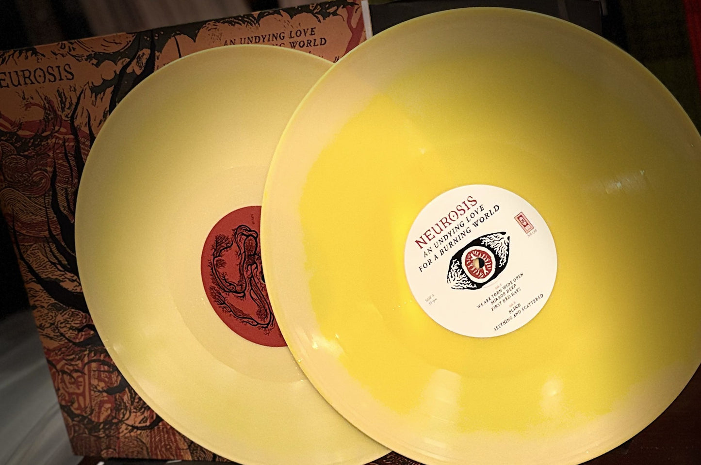 NEUROSIS – An Undying Love For A Burning World 2xLP (A/B side merge yellow vinyl)