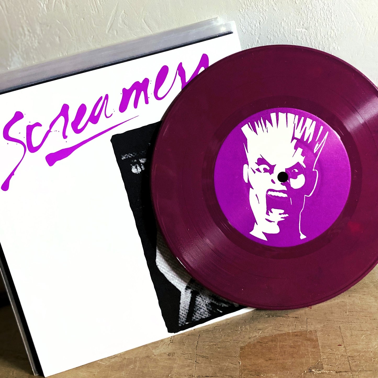 SCREAMERS – Punish Or Be Damned 7" (deep magenta vinyl)