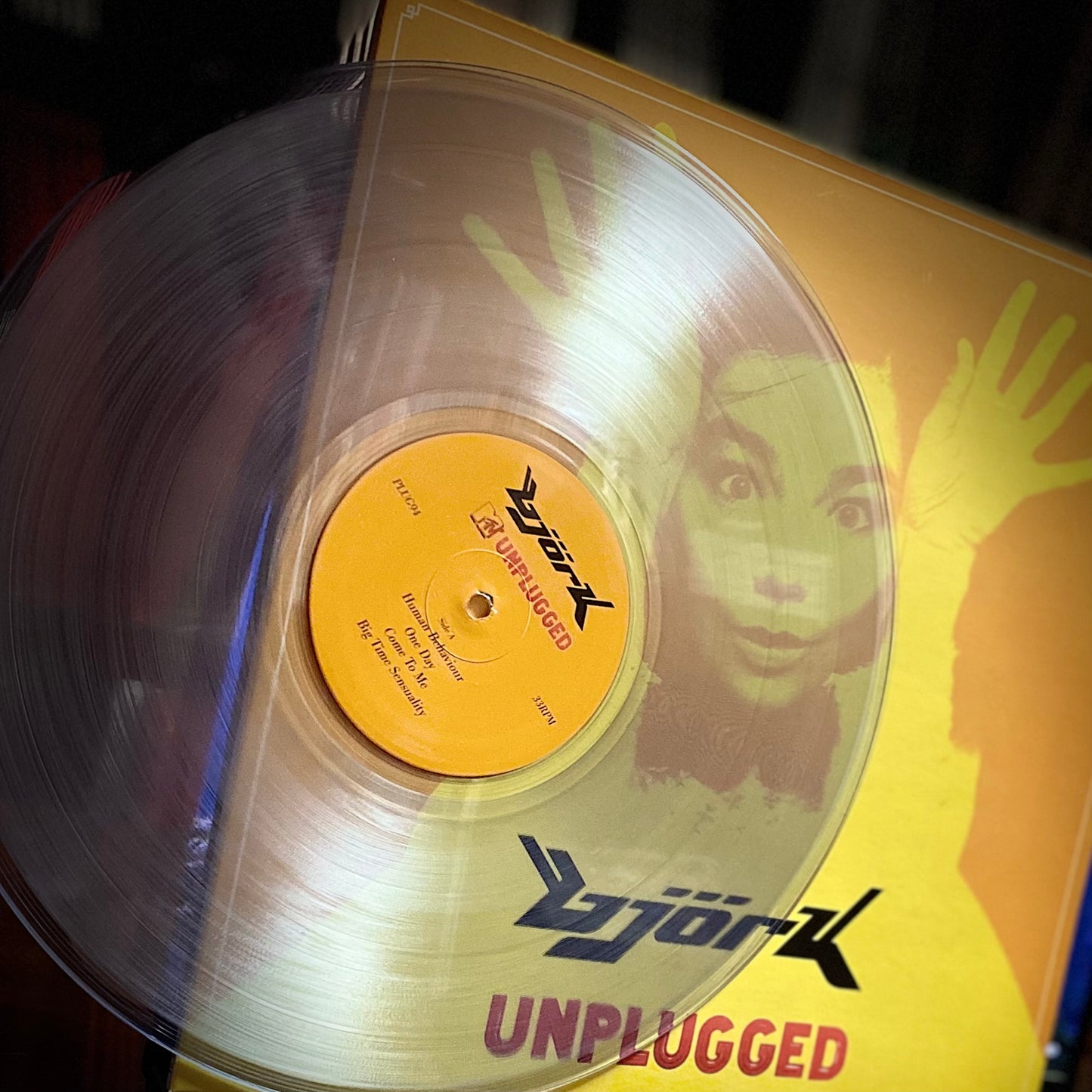 BJÖRK – Unplugged 1994 LP (glacier translucent vinyl)