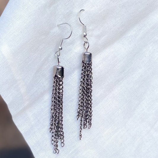Hanging Chains Earring