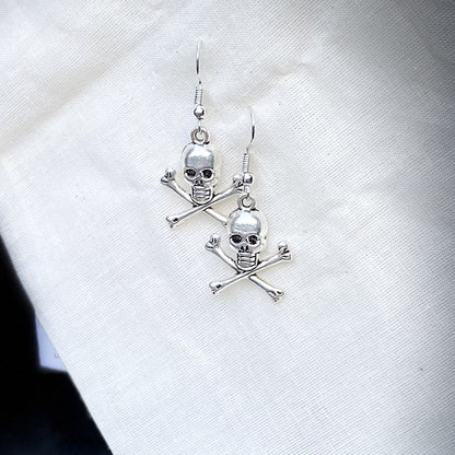 Skull & Crossbones Earring