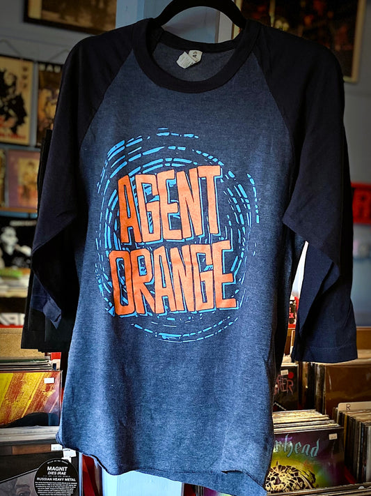 AGENT ORANGE | This Is... Distorted Raglan