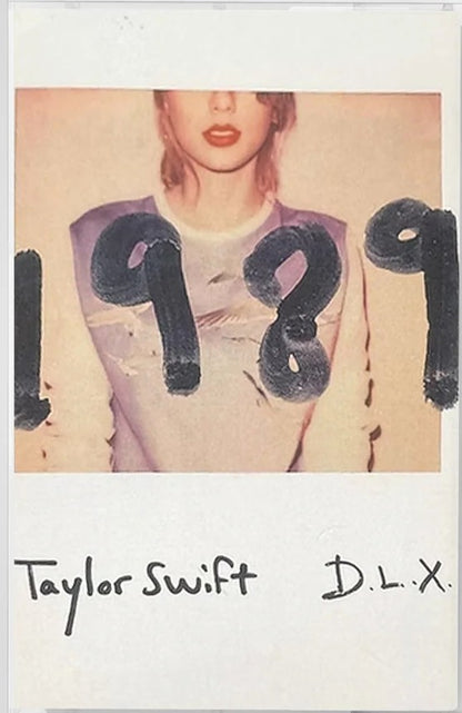 TAYLOR SWIFT – 1989 D.L.X. Cassette
