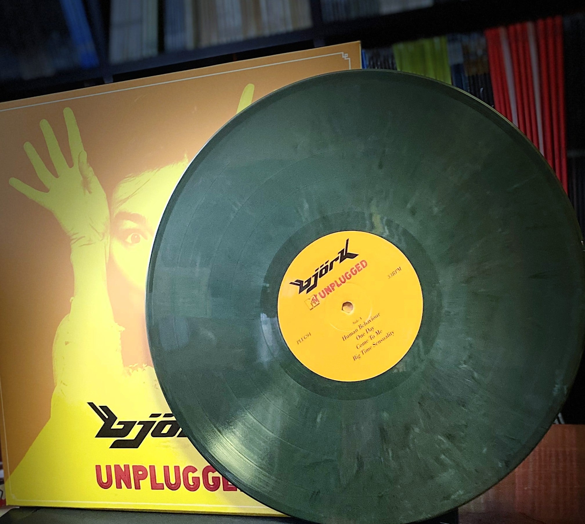 BJÖRK – Unplugged 1994 LP (marbled color vinyl) – CITY NOISE