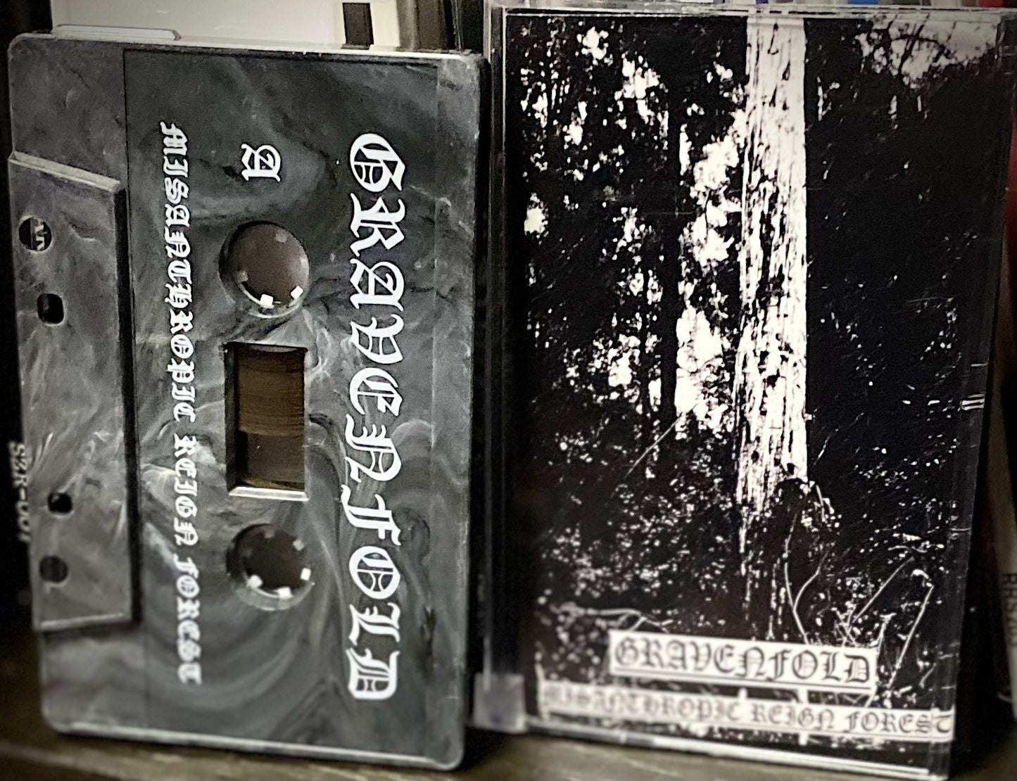 GRAVENFOLD – Misanthropic Reign Forest Cassette