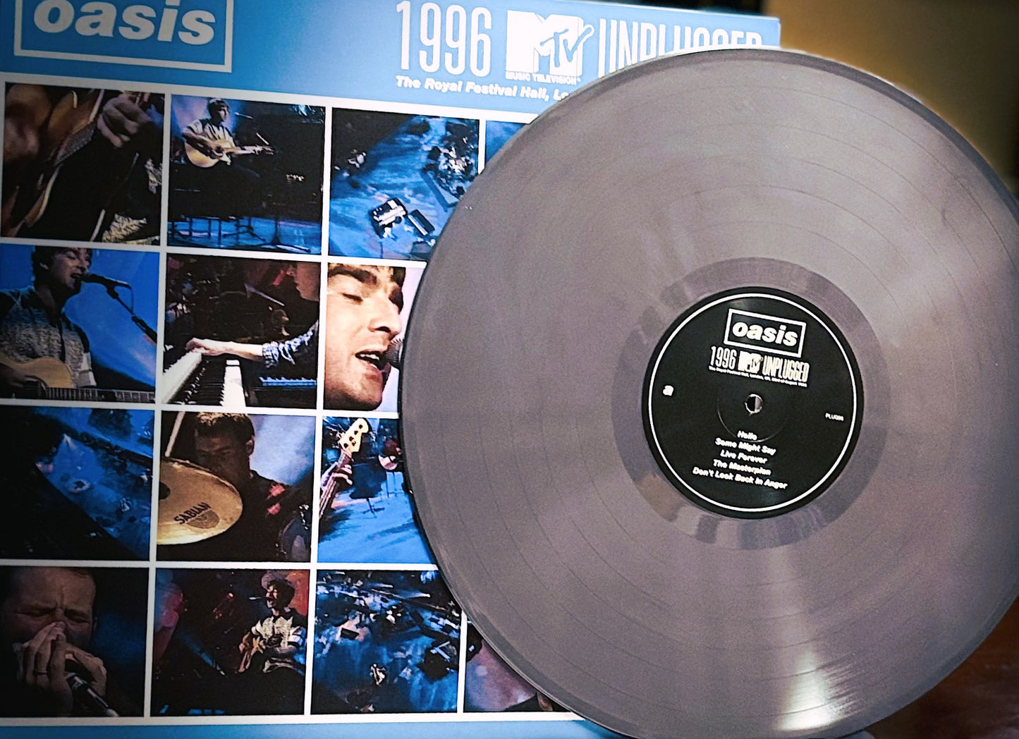 OASIS – 1996 MTV Unplugged LP (color vinyl)