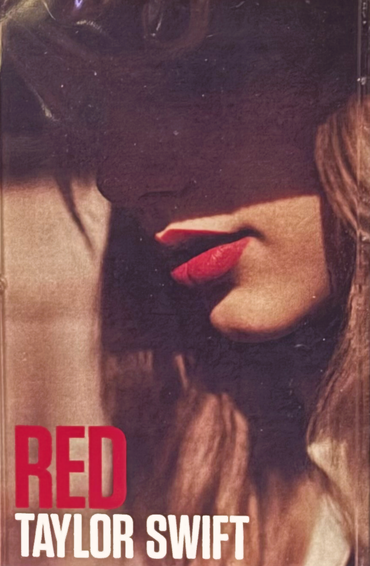 TAYLOR SWIFT – Red Cassette