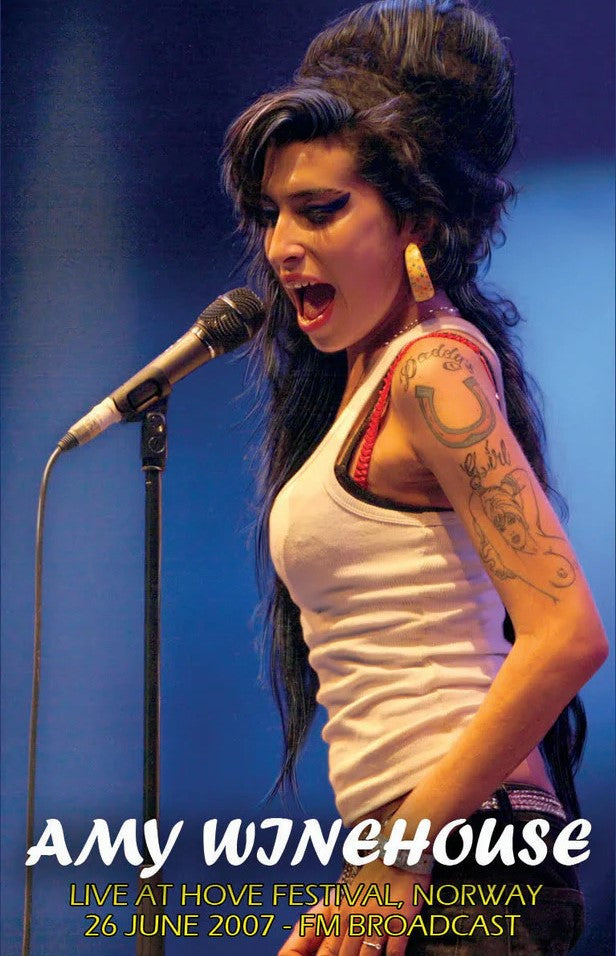 AMY WINEHOUSE – Live At Hove Festival • Norway 6/26/2007 Cassette